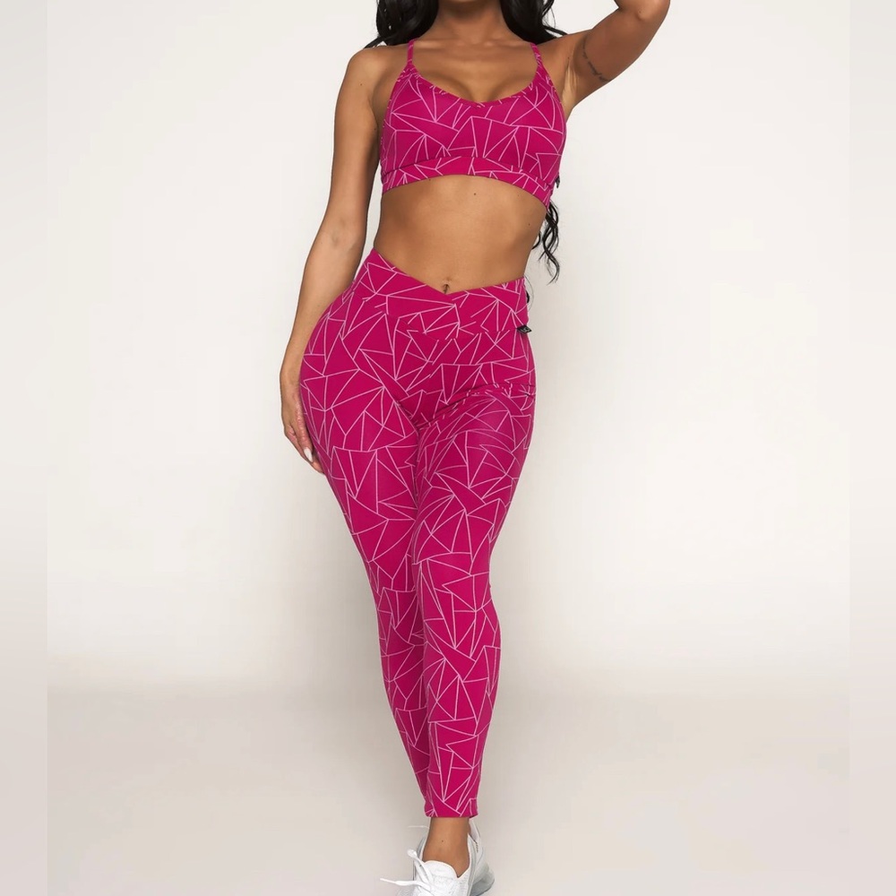 Lici Fit Scrunch Bottom Workout Set Xs - image 4